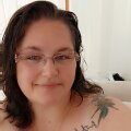 Seller Victoria Smith
